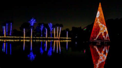 8 best Christmas light displays in Phoenix - Axios Phoenix