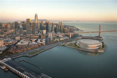 Warriors' S.F. arena plan shrinks again