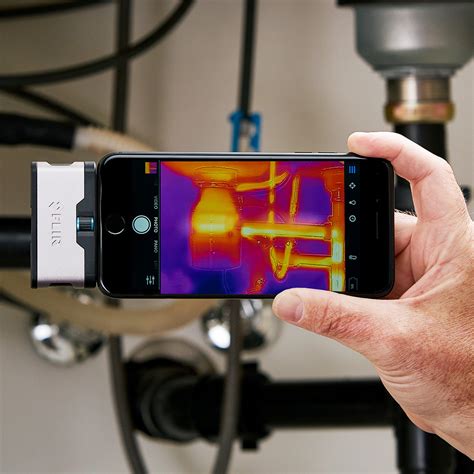 Best Thermal Cameras for Phones (2022): Flir, Seek Thermal, Uni-T ...