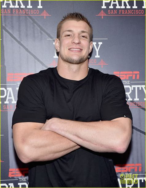 Where is Rob Gronkowski During Super Bowl 2017?: Photo 3853571 ...