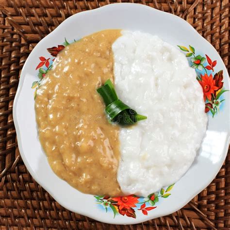 Red and White Porridge Bubur Merah Putih or Jenang Sengkolo or Jenang Abang is a Dish for ...