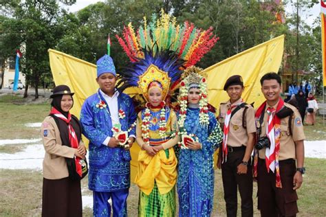 4 Ragam Baju Adat Banjar Kalimantan Selatan - Budayanesia