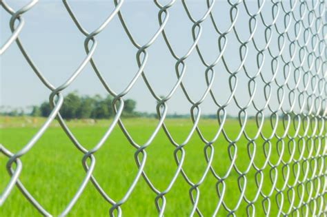 The technology of the chain link fencing