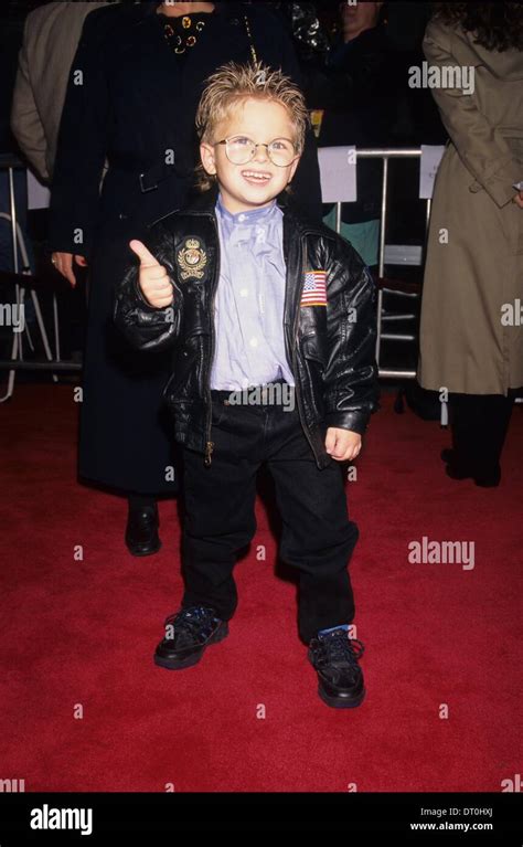 JONATHAN LIPNICKI.Jerry Maguire premiere in Los Angeles 1996.(Credit Image: © Lisa Rose/Globe ...