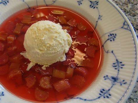 Ice cold rhubarb soup from Sjaelland, Denmark | Recipe | Culinary-Heritage | Denmark food ...
