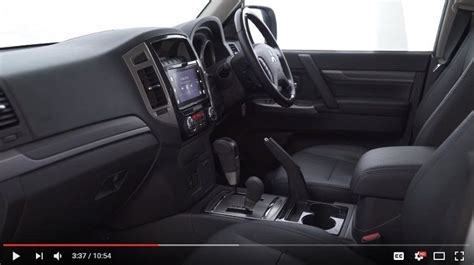 Mitsubishi Pajero – Interior | 4x4Earth