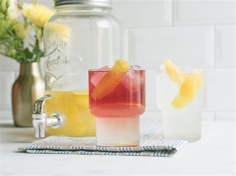 Lemonade with Port | Recipe | Kitchen Stories