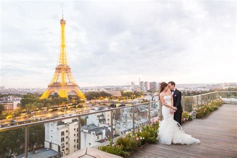 Eiffel Tower wedding in Paris - best locations for Eiffel Tower ...