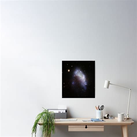 Póster «Galaxia irregular NGC 1427A.» de StocktrekImages | Redbubble