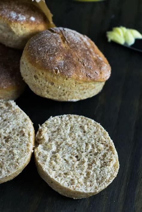 Whole Wheat Hamburger Buns - Travel Cook Tell