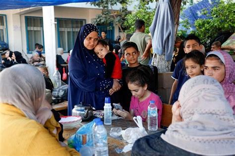 Gaza children traumatised by bombardment with ground war to start | The ...