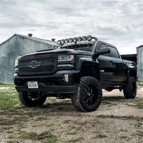 Custom 2018 Chevy Silverado | Images, Mods, Photos, Upgrades — CARiD ...