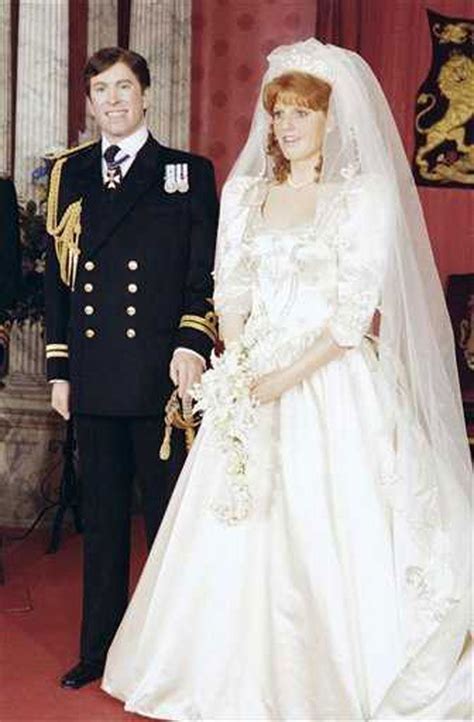 Sarah Ferguson Wedding Dress Photos