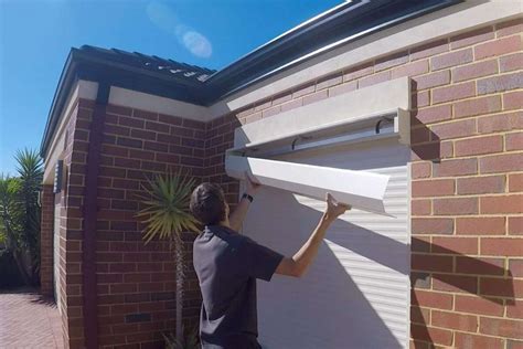 Garage Door Roller Replacement & Installation Service In Arkansas