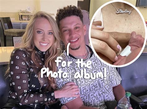 Patrick Mahomes & Fiancée Brittany Matthews Pose For First Family ...