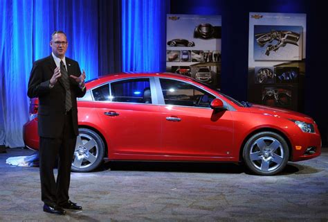 Chevy Unveils the Cruze Sedan, this time in Detroit | Carscoops