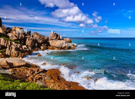 Tropical beach at Seychelles Stock Photo - Alamy