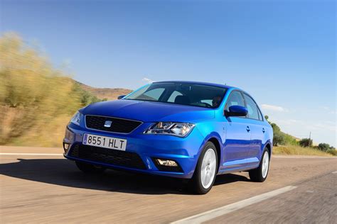 SEAT Toledo review 2013