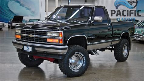 1991 Chevrolet Silverado 4x4 - YouTube