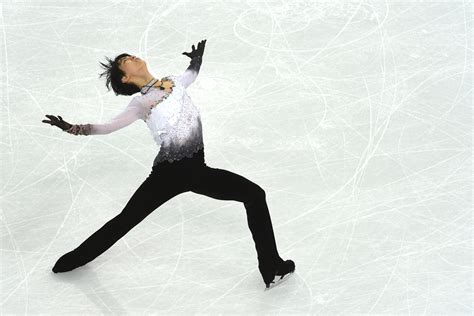 Yuzuru Hanyu of Japan Wins Men’s Figure Skating Gold - The New York Times