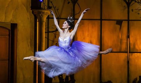 Royal Ballet Cinderella review: A spectacular, sumptuous delight ...