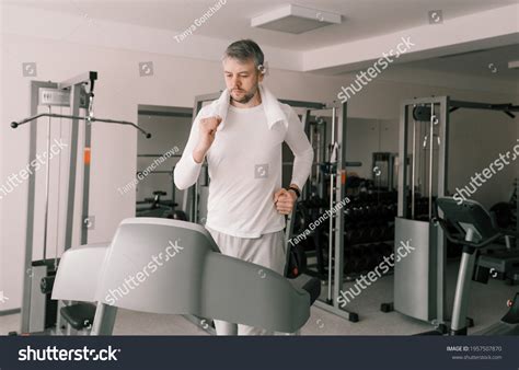 Tall Young Man Sports Clothes Running Stock Photo 1957507870 | Shutterstock