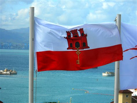 Flag of Gibraltar | The flag of Gibraltar was regularised in… | Flickr