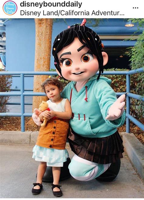 Vanellope 112218 | Disney characters costumes, Disney world characters, Hollywood studios disney