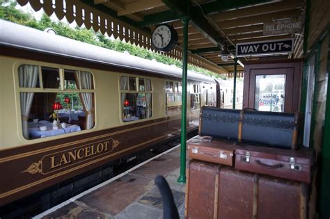 Inside Carriages - the Cambridgeshire tea room on a train - Cambridgeshire Live