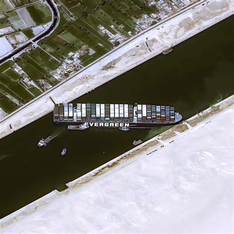 Cargo ship remains stuck in Suez Canal for fifth day after effort to ...