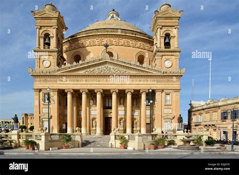 Mosta church hi-res stock photography and images - Alamy