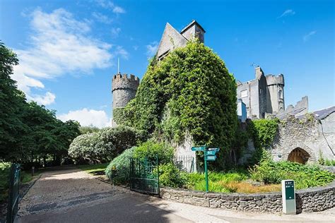 Malahide Castle - Ireland Highlights