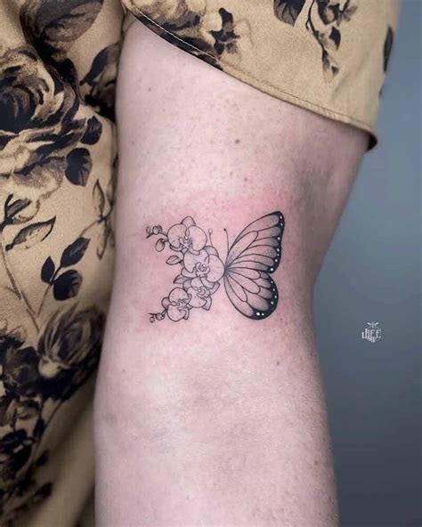 Monarch Butterfly Tattoo: Meanings, Design Ideas, and Our Recommendations - Saved Tattoo