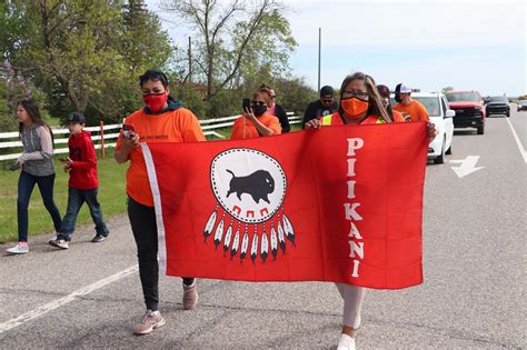 In photos: A memorial walk on the Piikani Nation | The Sprawl