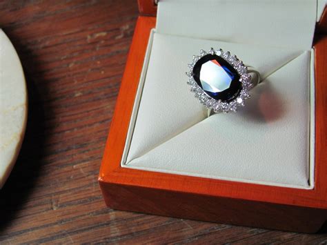 Sapphire & Diamond Vintage Princess Diana Style Ring in White Gold - Etsy