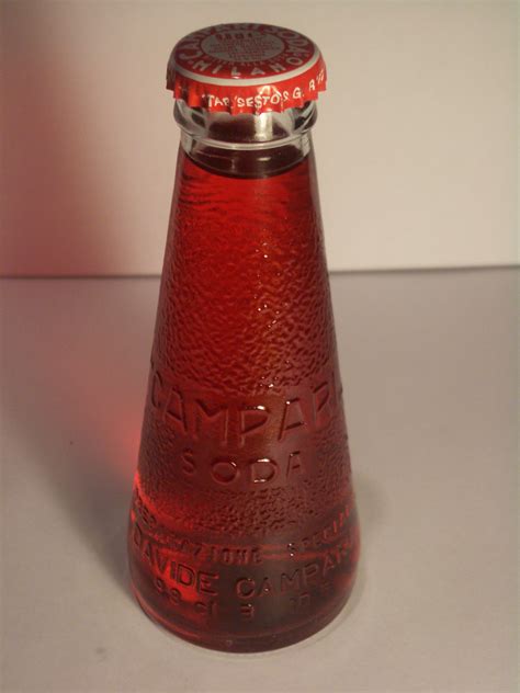 File:Campari Soda.jpg - Wikimedia Commons