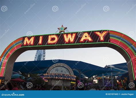 Super Midway Sign at Texas State Fair Editorial Stock Photo - Image of circle, motion: 82107443