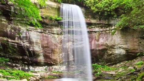 The Best Smoky Mountain Waterfalls to Visit