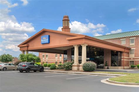 Baymont Inn & Suites Cedar Bluff Knoxville - I-40 & I-75, Exit 378, TN - See Discounts