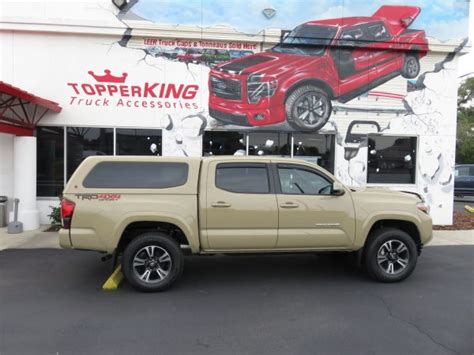 Toyota Tacoma LEER 100XQ and Bug Shield - TopperKING : TopperKING ...