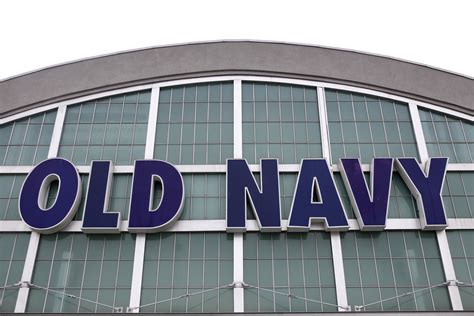 Old Navy's West Shore store won't open until at least spring | PennLive.com