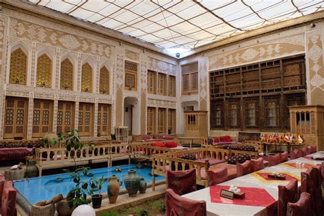 Best Recommended Hotels in Yazd | Tips for Where to stay | Apochi.com