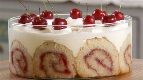 Mary Berry's Tipsy Trifle Recipe | PBS Food | British baking show recipes, British bake off ...