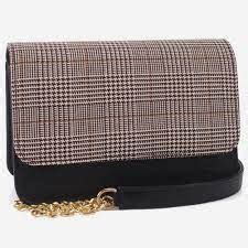 Best Stores to Buy Handbags in Pakistan - 15 Popular Brands