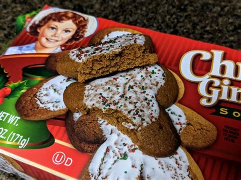 Review: Little Debbie - Christmas Gingerbread Soft Cookies