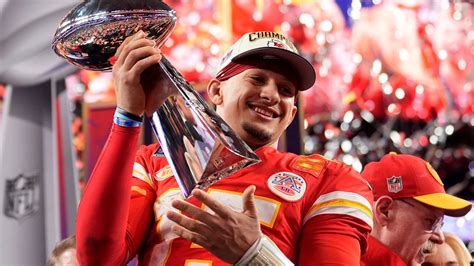 Patrick Mahomes reaches rare air with 3rd Super Bowl win in thriller