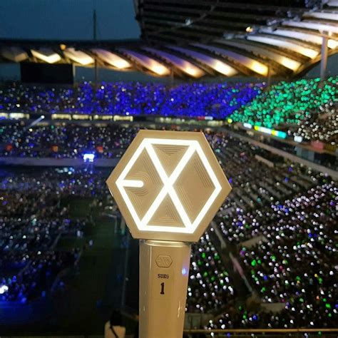 170603 Dream Concert in Seoul #EXO #lightstick #Dreamconcert # ...