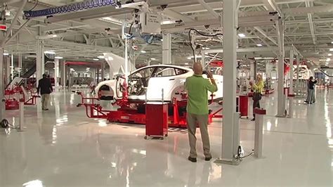 Tesla plans to expand Fremont's production plant - ABC7 San Francisco