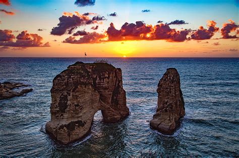 HD wallpaper: lebanon, beirut, rouche rocks, pigeon rock, raouché, sky ...