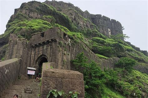 2024 Sinhagad Fort Trip (Guided Half Day Sightseeing Tour)